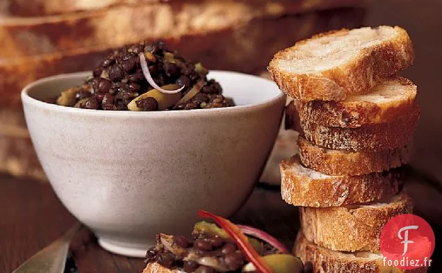 Crostini à la Salade de Lentilles et d'Olives Vertes
