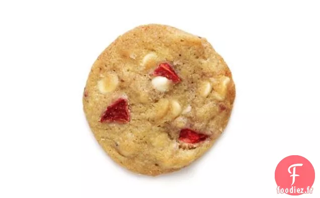 Biscuits aux Pépites de Chocolat Avec des Croustilles de Yogourt et des Fraises