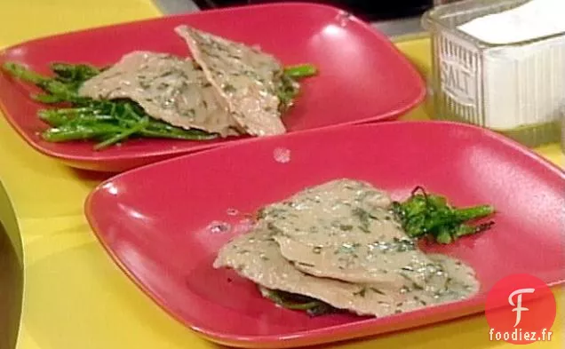 Veau Sauté au Citron sur un lit de Rabe de Brocoli