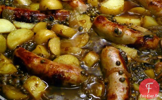 Saucisses Braisées Aux Pommes De Terre Et Lentilles Du Puy