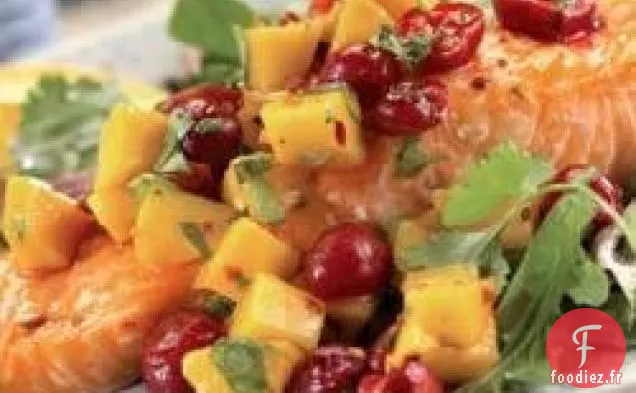Saumon Caramélisé avec Salsa aux Cerises
