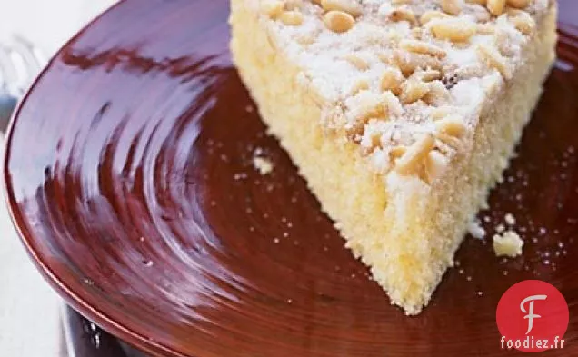 Torte de Polenta et de Noix de Pin