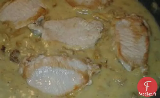 Côte de Porc en Sauce aux Girolles