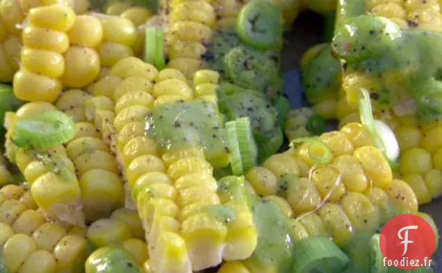 Feuilles de Maïs Grillées avec Vinaigrette aux Oignons verts