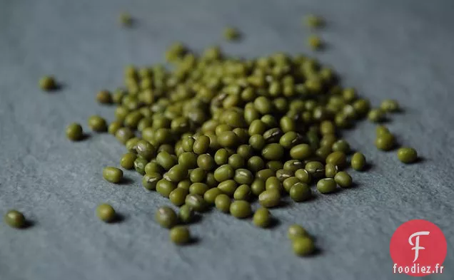 Soupe De Haricots Mungo Et Crevettes (ginisang Monggo)