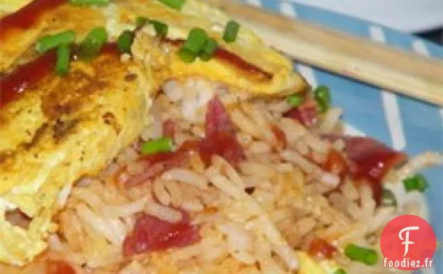 Omuraisu (Omelette de Riz Japonaise)