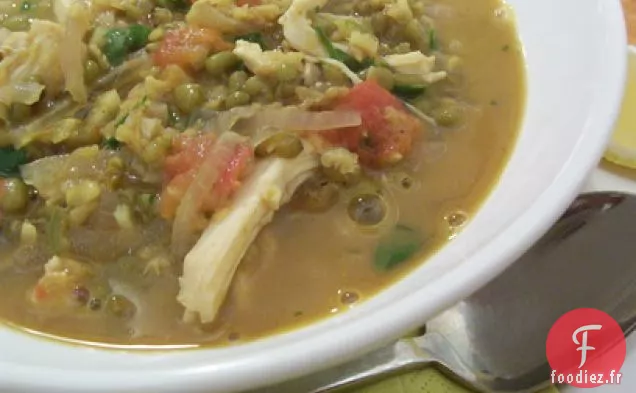 Soupe Épicée aux Haricots Mungo