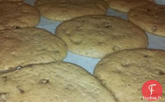 Biscuits Protéinés aux Pépites de Chocolat au Beurre d'Arachide