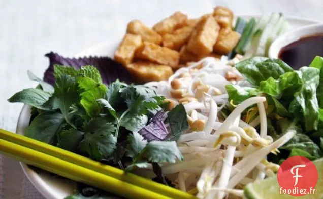 Bún Chay (Salade de Nouilles Végétariennes Vietnamiennes)