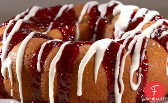 Gâteau aux Framboises Ondulées