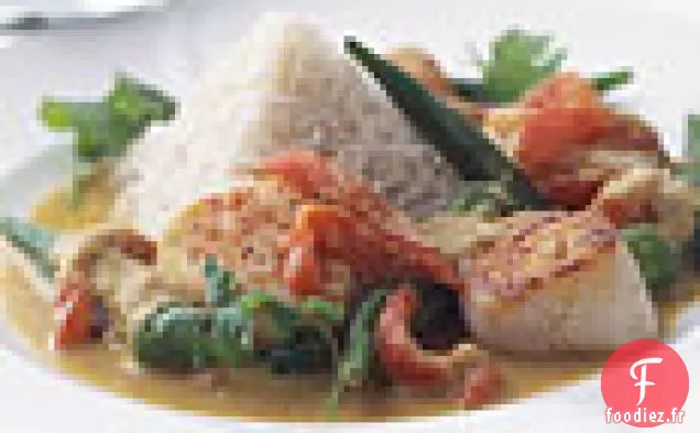 Pétoncles, Gombo et Tomates dans une sauce au Curry à la noix de Coco