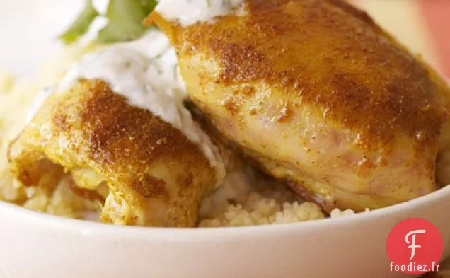 Cuisses de Poulet Épicées avec Sauce au Yogourt