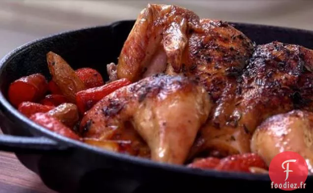 Poulet au Beurre avec Légumes Racines Rôtis et Sauce à la Poêle