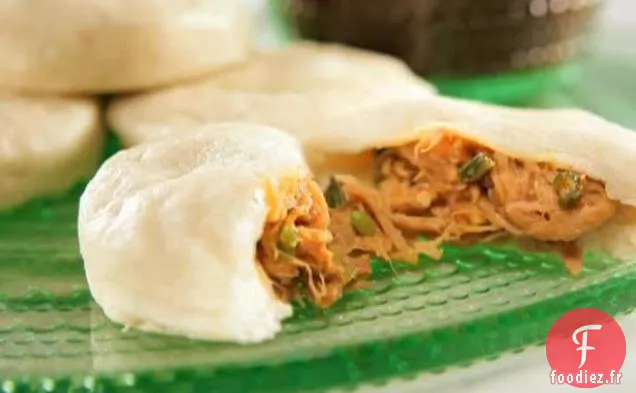 Brioches de Porc Cuites à la vapeur avec Trempette Hoisin