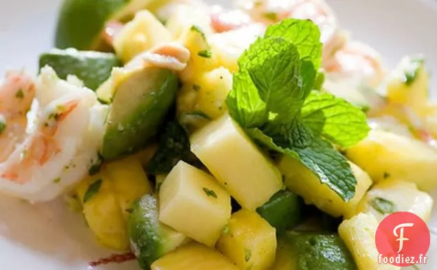 Salade De Crevettes Asiatiques, Ananas Et Arachides