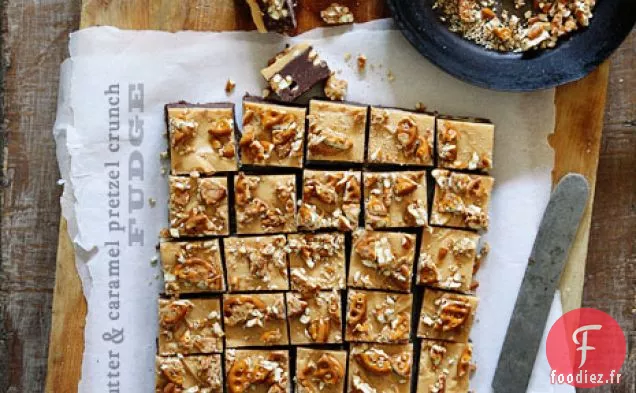 Fudge Croustillant au Beurre d'Arachide et au Bretzel au Caramel