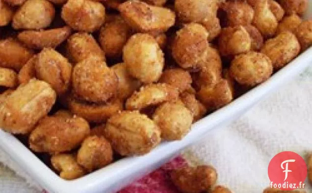 Cacahuètes Grillées au Miel Chipotle