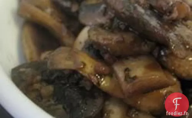 Champignons sautés à l'ail