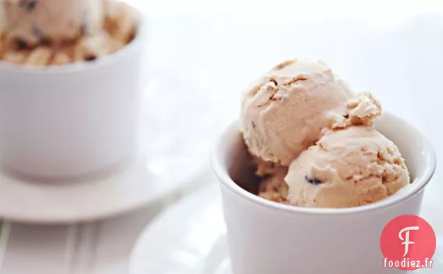 Crème Glacée aux Pépites de Chocolat Au Beurre d'Arachide