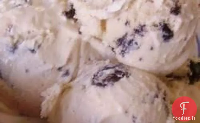 Crème Glacée au Café et aux Beignets