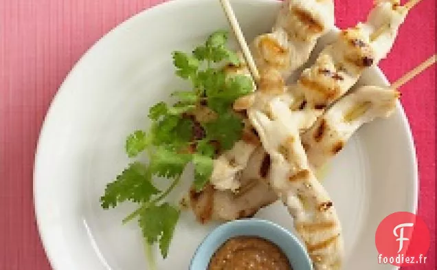 Satay De Poulet À La Sauce Chutney Aux Arachides