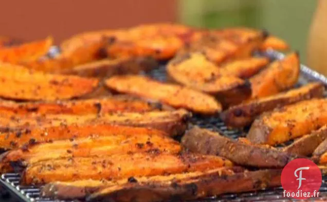 Quartiers de Pommes De Terre au Paprika Fumé