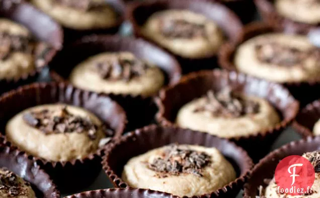 Tasses de Mousse au Beurre d'Arachide Au Chocolat