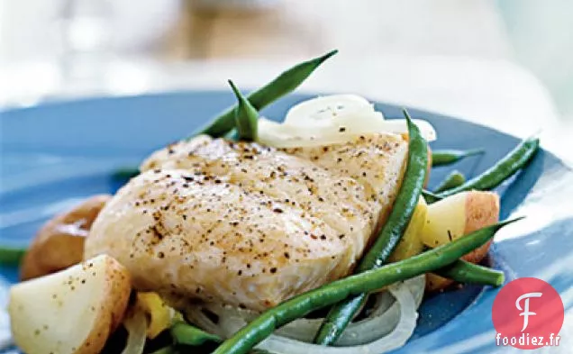 Flétan en Papillote avec Pommes de Terre, Haricots Verts et Oignons Doux