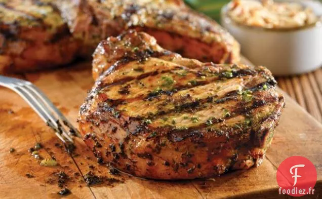 Côtelettes de Porc Grillées au Basilic et à l'Ail