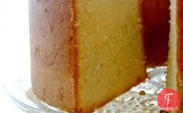 Gâteau à la Crème Sure aux Noix de Pécan