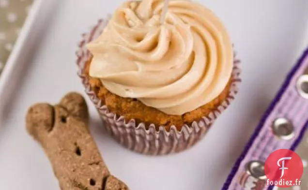 Gâteau d'Anniversaire pour Chien au Beurre d'Arachide aux Carottes