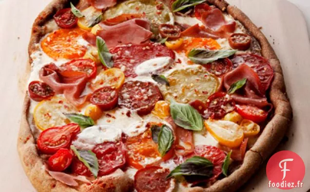 Pizza au Basilic et aux Tomates