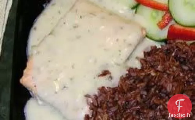 Saumon à la Sauce Citron-Aneth