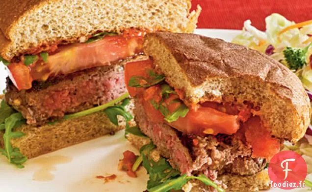 Hamburgers d'Agneau avec Aïoli de Tomates Séchées au Soleil