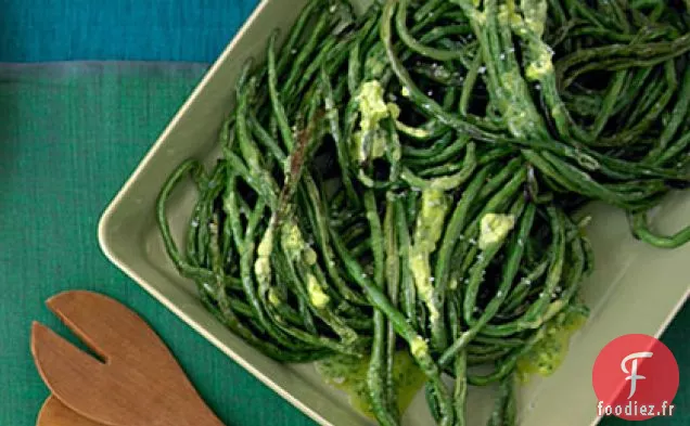 Haricots Longs Rôtis au Beurre d'Herbes