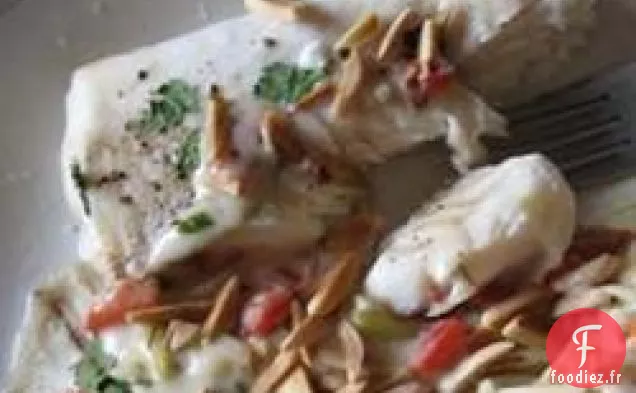 Flétan à la Sauce Crémeuse à l'Ail et aux Herbes