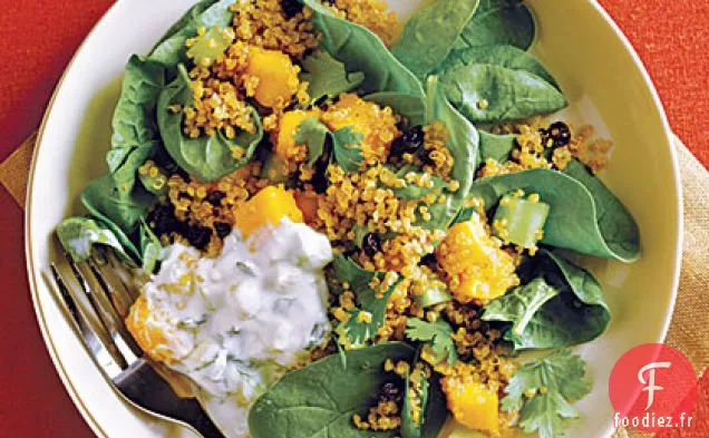 Salade de Quinoa au Curry et Raita au Concombre et à la Menthe