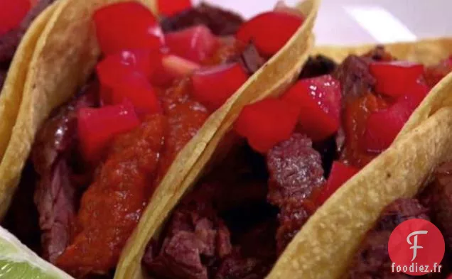 Tacos de Steak de Jupe Grillée avec Salsa à la Roja