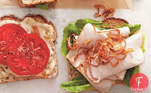 Sandwich à la Dinde Fumée avec Marmelade de Romarin
