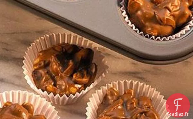 Grappes De Beurre D'Arachide Et De Pépites De Chocolat Au Lait