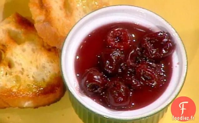 Spuma di Mortadella con Salsa di Ciliegie: Mousse de Porc à la Sauce aux Cerises