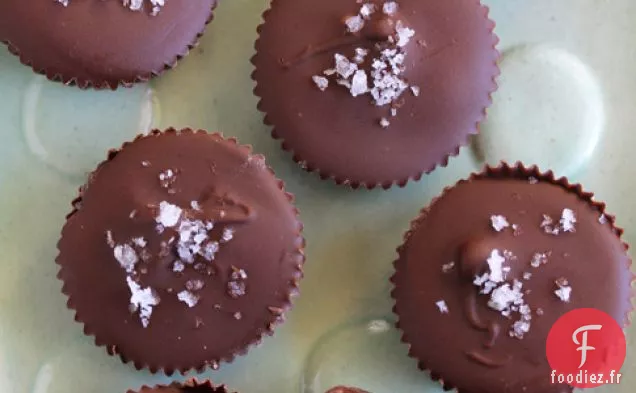 Tasses au Beurre d'Arachide et à la Gelée au Chocolat