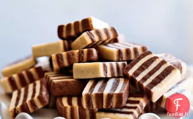 Biscuits à Rayures Noires et Blanches