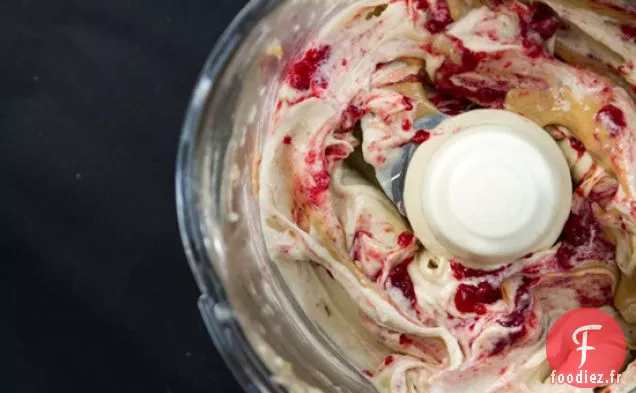 Sucettes Glacées au Beurre d'Arachide, à la Confiture et à la banane