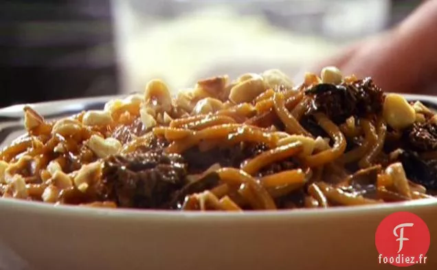 Risotto de Spaghettis Cassés aux Champignons Sauvages avec Roquette et Noisettes