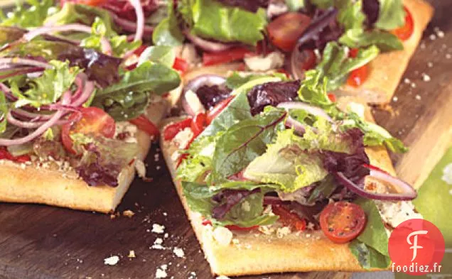 Verts de Citron Frais sur Focaccia au Poivron rouge