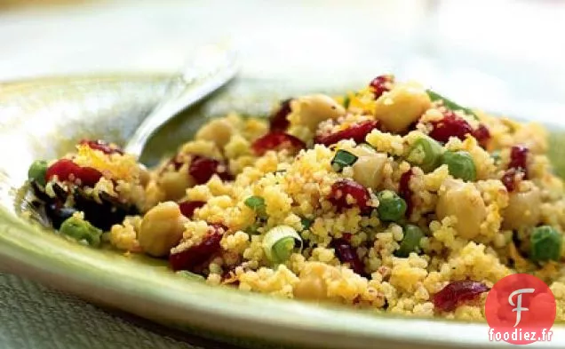 Salade de Couscous au Curry et Canneberges Séchées