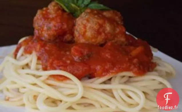 Sauce à Spaghetti Italienne Plus Saine avec Boulettes de Viande