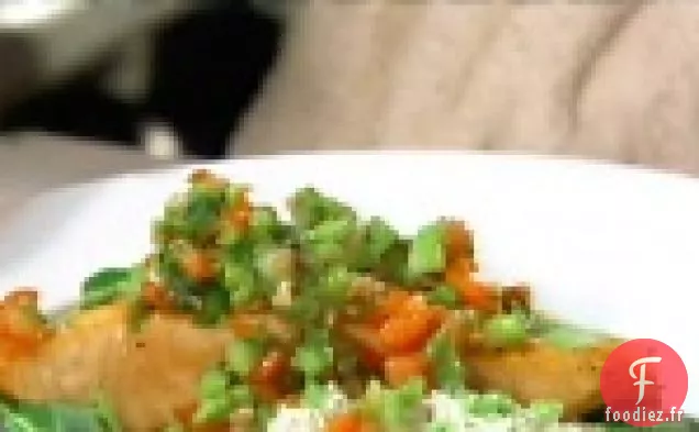 Saumon Poêlé Sur Riz Avec Vinaigrette Brésilienne