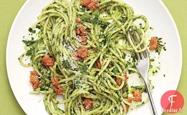 Spaghetti au Pesto de Persil et Saucisse